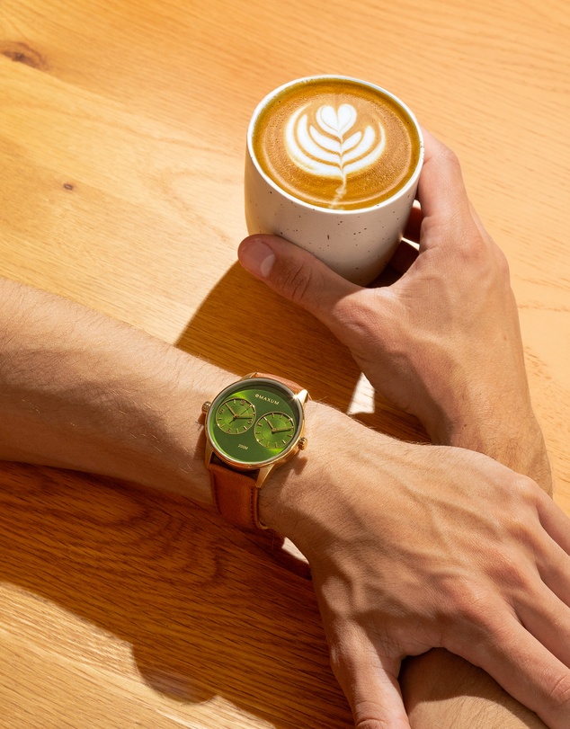 Maxum - Maxum x Taylor Steele - Green Dial, Gold Tone Case & Brown Leather Band