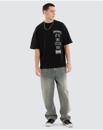 Kiss Chacey - Gates Street Tee