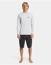 Billabong - Mens Shoreline Loose Fit Long Sleeve Rash Vest