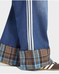 adidas Originals - VINTAGE WIDE LEG JEANS WITH CHECKED SEAM Womens