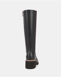 Hush Puppies - Wella