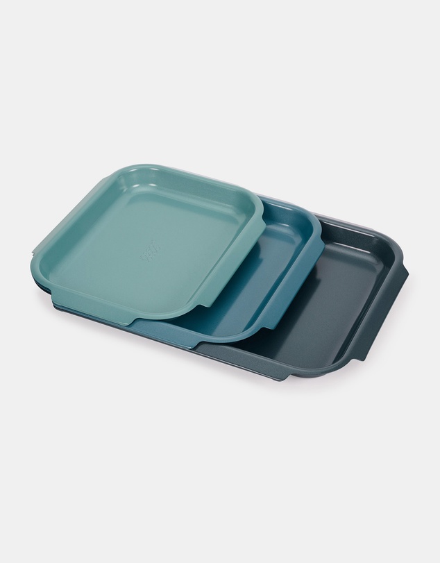 Joseph Joseph - Nest™ Bake 3-Piece Non-Stick Baking Tray Set with Easy-Pull Handles