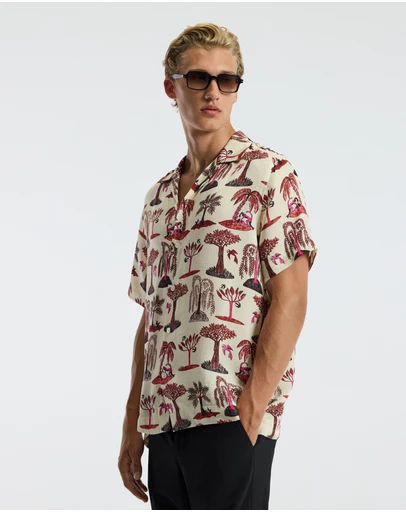 Calibre - Island Print Short Sleeve Shirt Pink