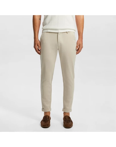 yd. - Decaf Slim Cropped Chino