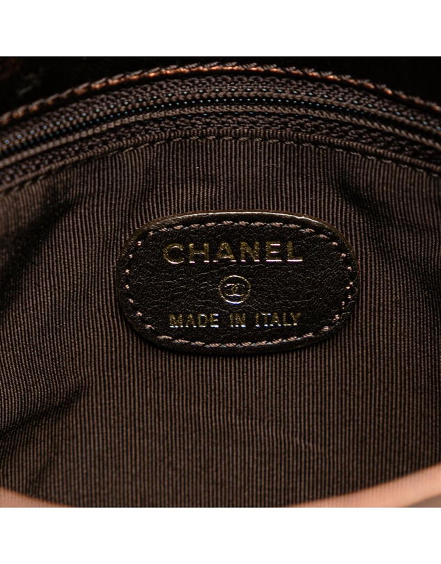 Pre-Loved by Azura Reborn - Pre-Loved chanel Leather Crossbody Bag with Flap Closure and Adjustable Strap