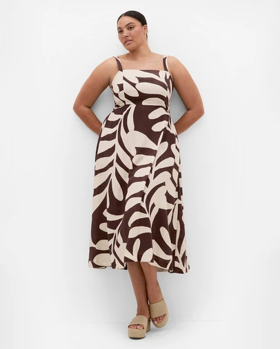City Chic - Plus size Taranto Print Maxi Dress - chocolate