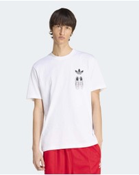 adidas Originals - Loose Graphic T-Shirt Shoes 4 Mens