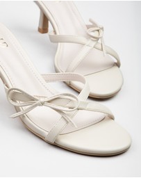 RAID - Ginni heeled mules with bow in Cream