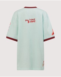 SMWR. by The Somewhere Co - Aquarius Astrology Oversized Tee