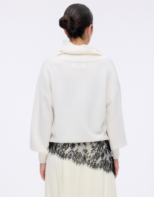 Minima Esenciales - Rian Wool Cashmere Funnel Neck Jumper