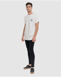 DVNT - Life On The Rocks 2.0 Tee