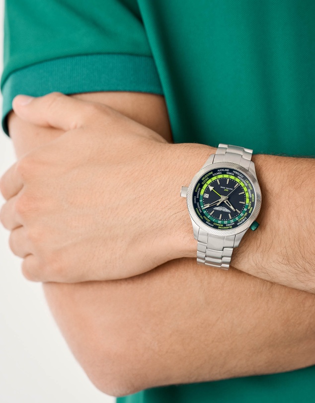 Aston Martin - GRZ Black Stainless Steel Bracelet Watch and Podium Green Silicone Strap Box Set