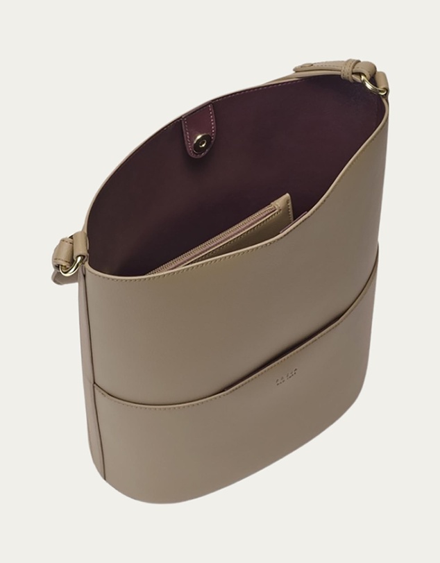 Freja NYC - Tall Tote - ICONIC EXCLUSIVE