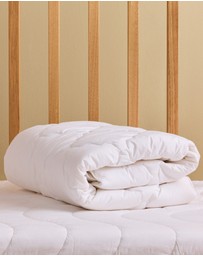 Sheet Society - Wonder Wool All Seasons Quilt