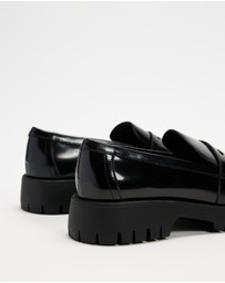 AERE - Chunky Leather Loafers