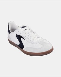 Skechers - Hotshot-Varsity Crew Shoes - Women's