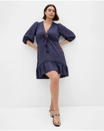 City Chic - Cabana V Neck Mini Dress
