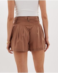 Amelius - Sicily Belted Short
