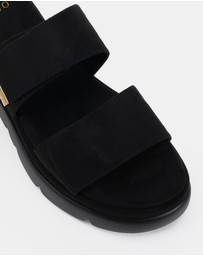 Novo - Bonita Wedges