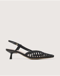 Review - Amira Heel