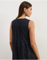 Atmos&Here - Louisa V-Neck Midi Dress