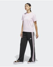 adidas Sportswear - TEXTURED GINGHAM BIG LOGO GRAPHIC T-SHIRT Womens