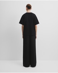 Country Road - V-neck Longline T-shirt