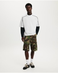 Cotton On - Cropped Fit T-Shirt