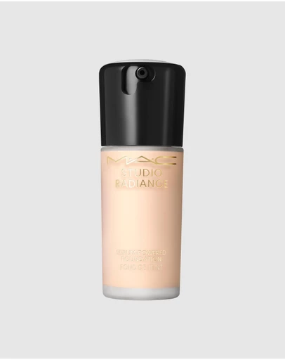 MAC - Studio Radiance Serum Powered Foundation - N18
