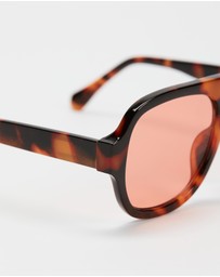 Reality Eyewear - The Special