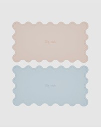 Lilly + Dash - Dog & Cat Wave Placemats - Pink Rose Quartz & Sky Blue