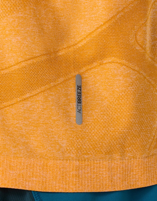 ASICS - Road Seamless Long Sleeved Top - Men's