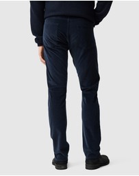 Rodd & Gunn - Ashhurst Straight Fit Jean Short Leg
