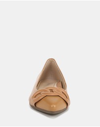 Vionic - Arielle Flat - Camel