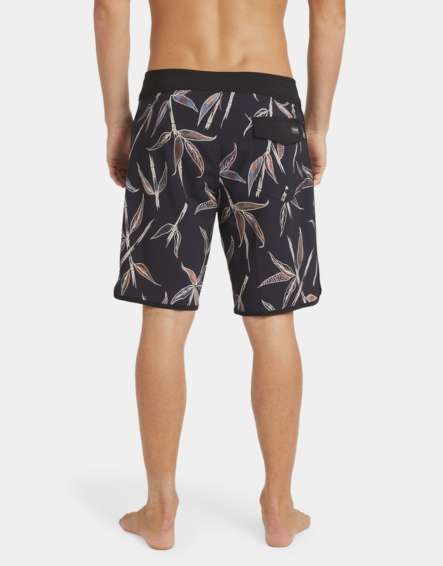 Volcom - Mens Changeling Scallop Mod 19