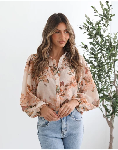 Esther & Co - Veiga Blouse - Cream Floral