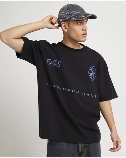 Standard - Viral T-Shirt