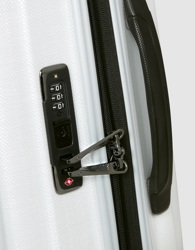 Samsonite - Nexis Carry-On Suitcase 55cm Expandable