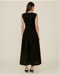 The Fated - Gallery Sleeveless Waisted Midi Dress