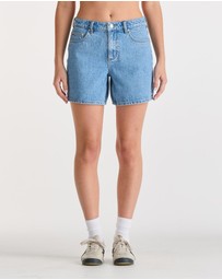 Lee - Mid Straight Shorts