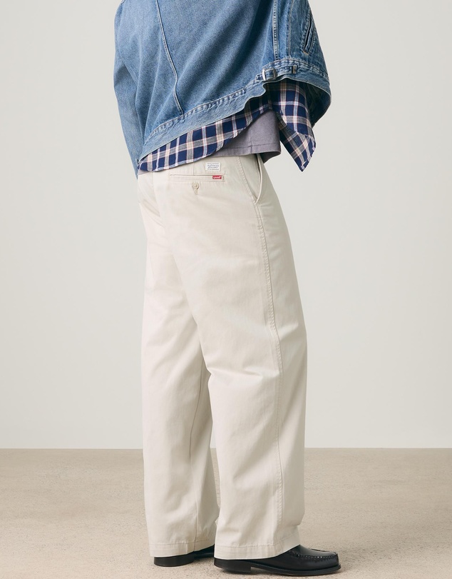 Levi's - Baggy Chinos