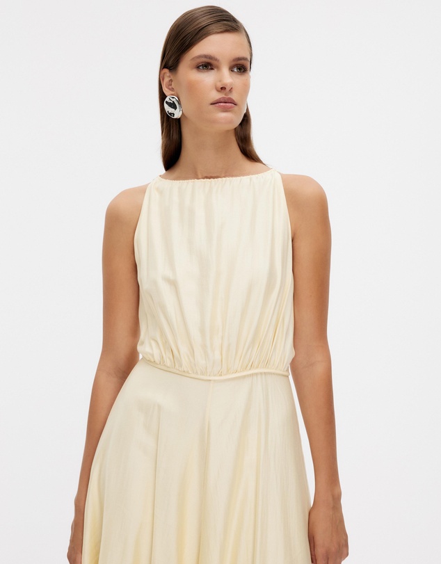 Minima Esenciales - Tia Halter Neck Midi Dress