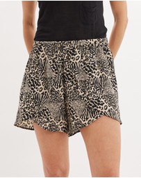 Amelius - Leona Animal Print Short
