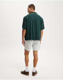 Cotton On - Easy Short
