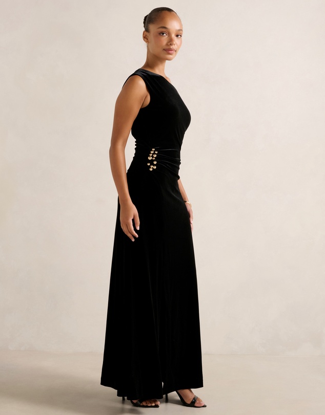 Forever New - Winslet Off Shoulder Velvet Gown