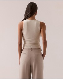 SOVERE - Hari Tank