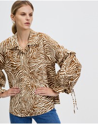 Grace Willow - Ryo Shirt