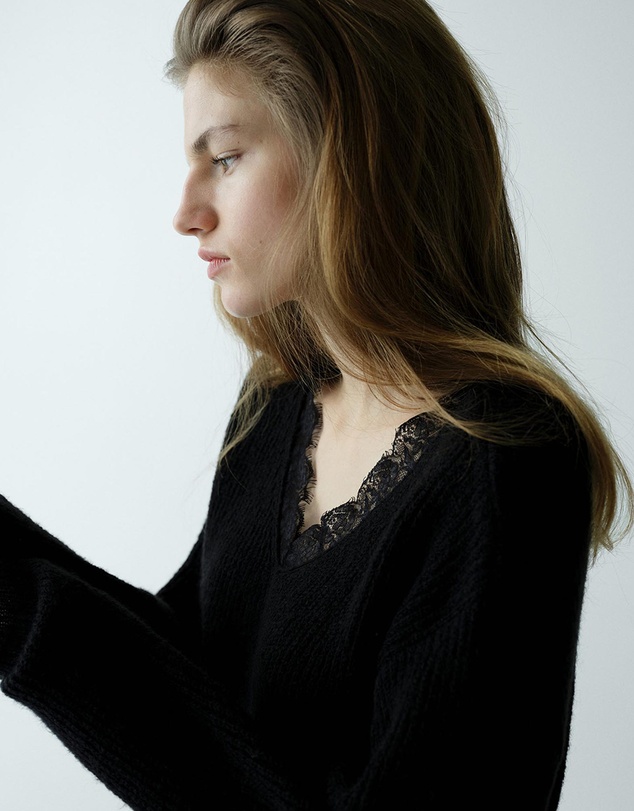 M.N.G - Jumper With Lace Detail