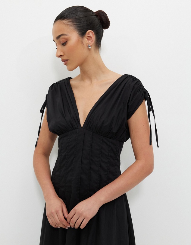 Calli - Perla Midi Dress