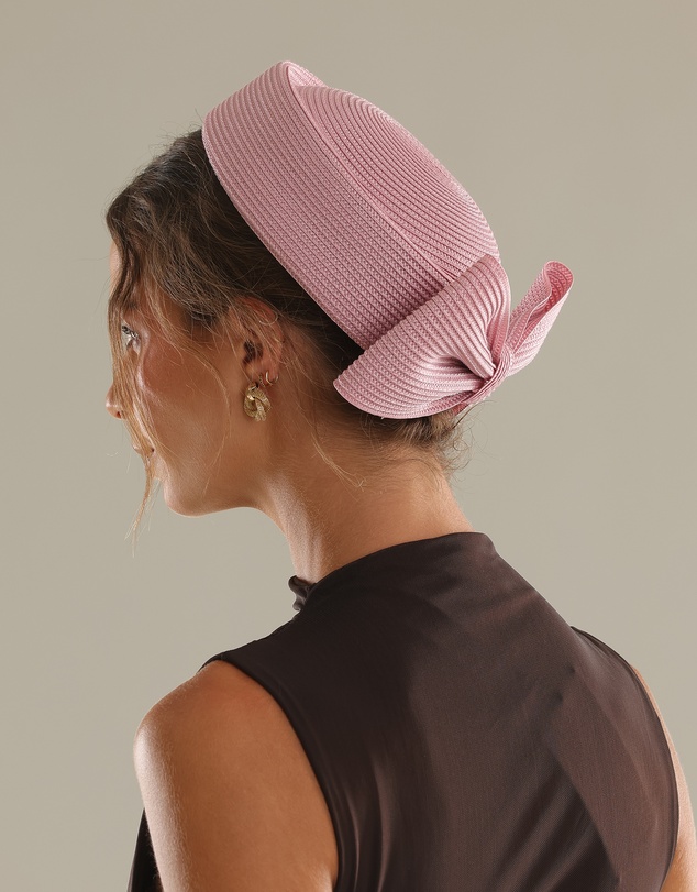 Morgan & Taylor - Tara Racewear Pillbox Hat in Dusty Pink